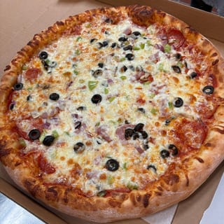 Deluxe Pizza ( Supreme)
